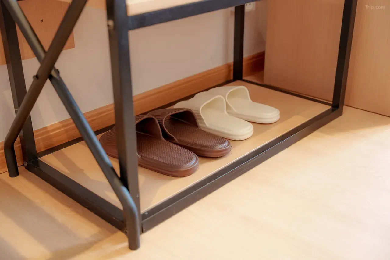 Complimentary Sandals